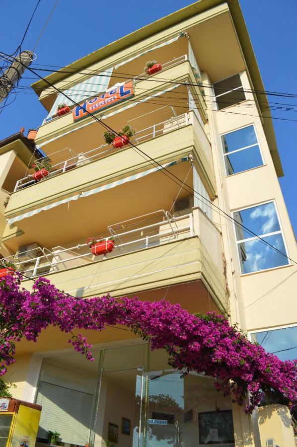 Hotel Ridal Vlorë エクステリア 写真