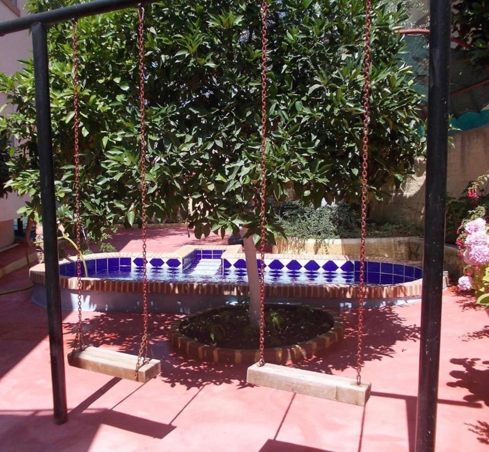 Hotel Ridal Vlorë エクステリア 写真